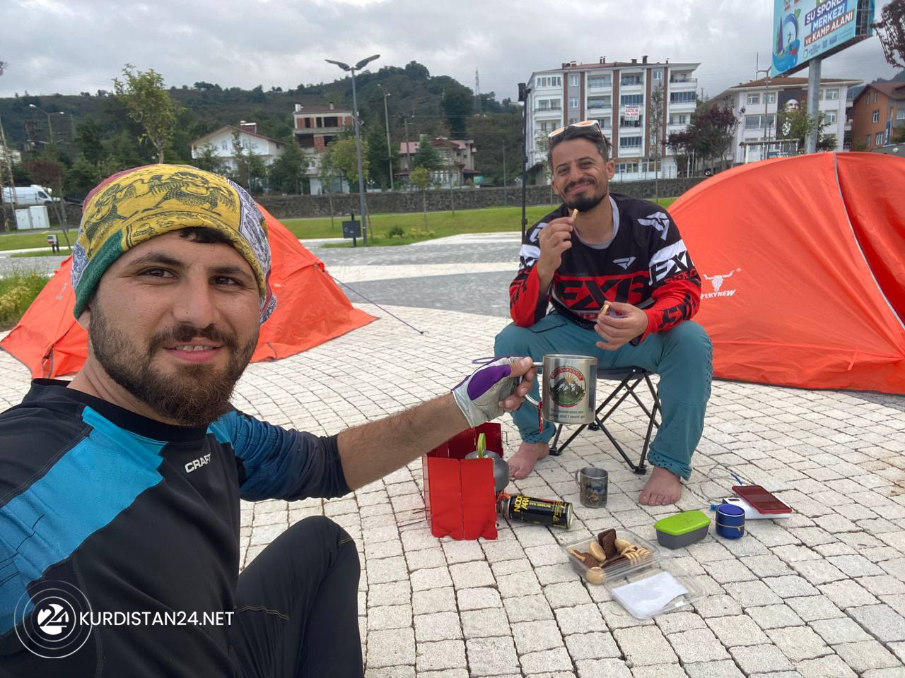 The cyclists taking a snack break in Turkey. (Photo: Bilal Ibrahim)